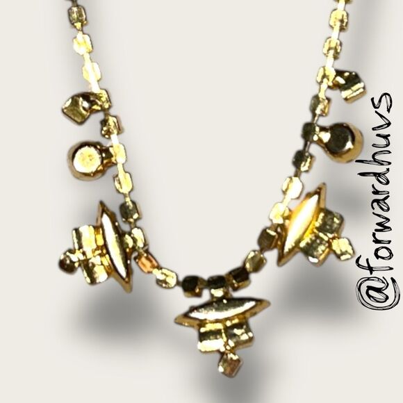 Vintage Rhinestone Statement Necklace – Foldover Clasp – Mid-Century Glam - Picture 6 of 7